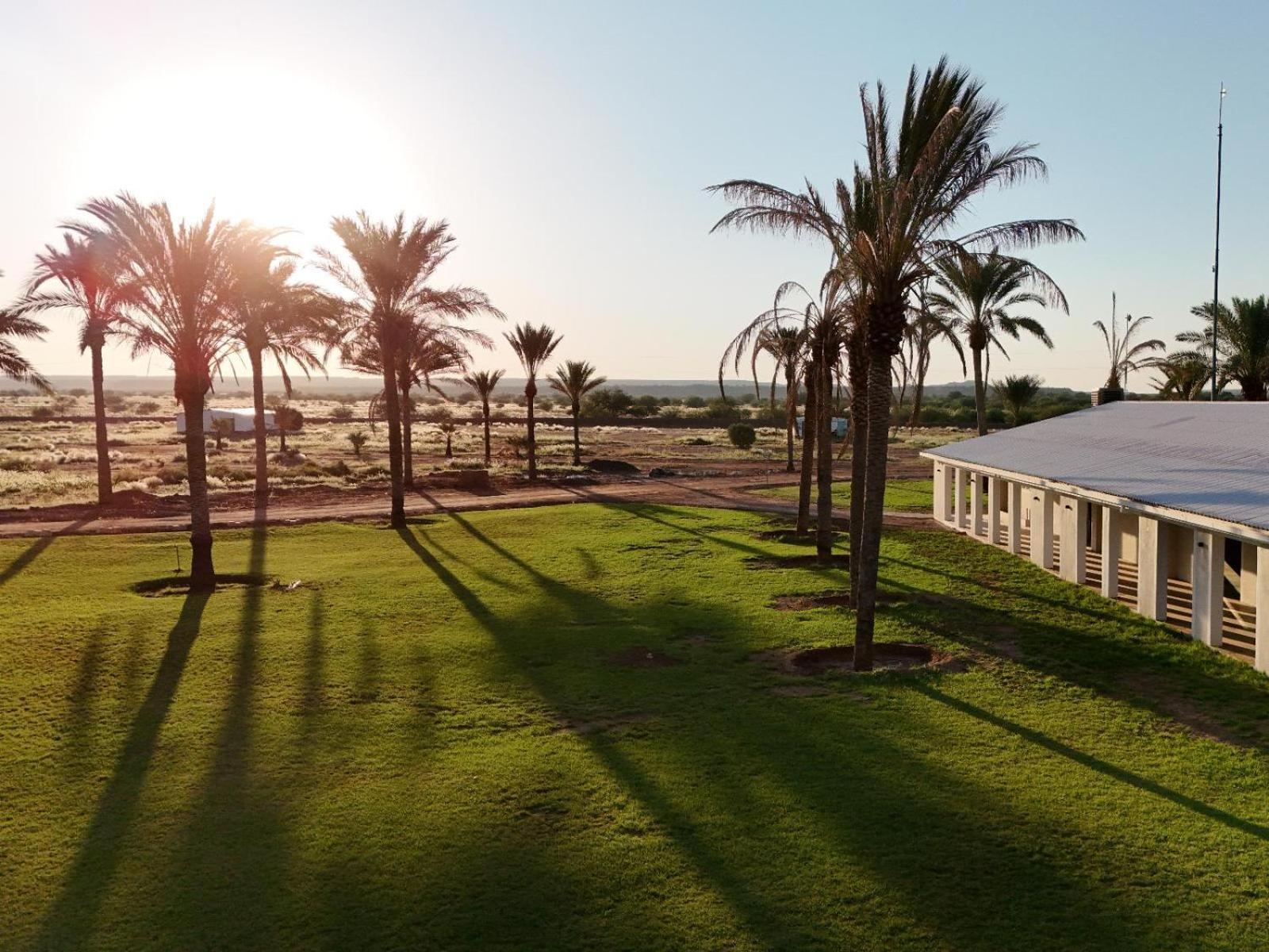 Flying Ostrich Guesthouse & Self-Catering Accommodation Mariental Esterno foto