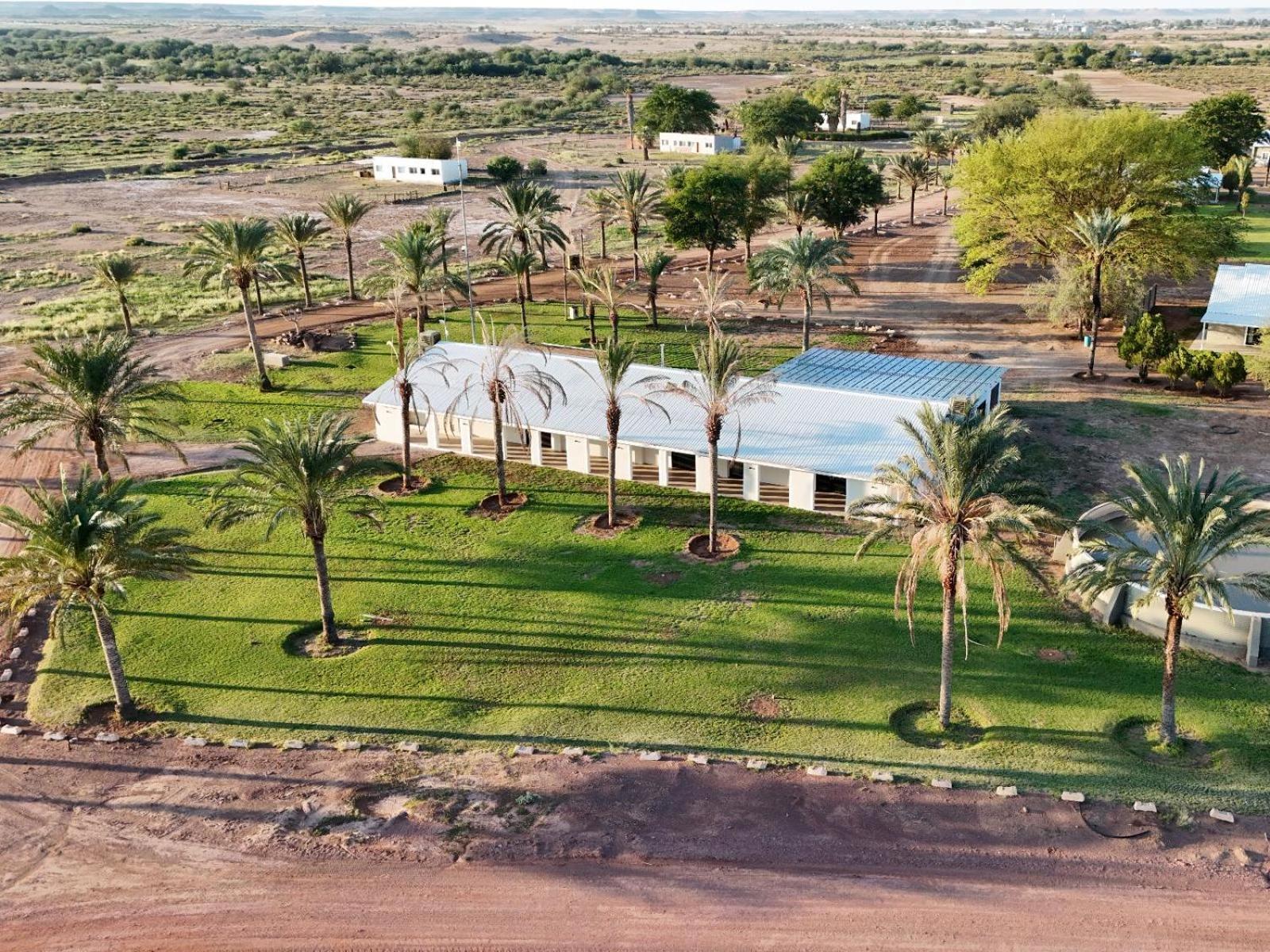 Flying Ostrich Guesthouse & Self-Catering Accommodation Mariental Esterno foto
